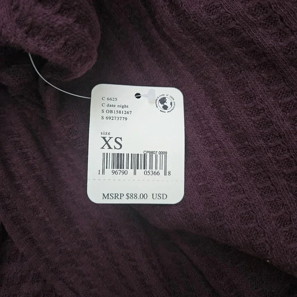 Free people juicy long sleeve cowl neck top in date night burgundy size XS NWT - Picture 7 of 8